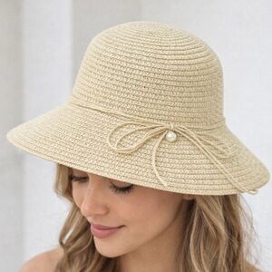 Elegant Cream Sun Hat with Bow and Faux Pearl